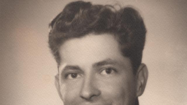 Hales elder gimnazista korában, 1950-ben