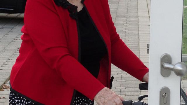 Barbara Ballard, M. Russel Ballard elder felesége
